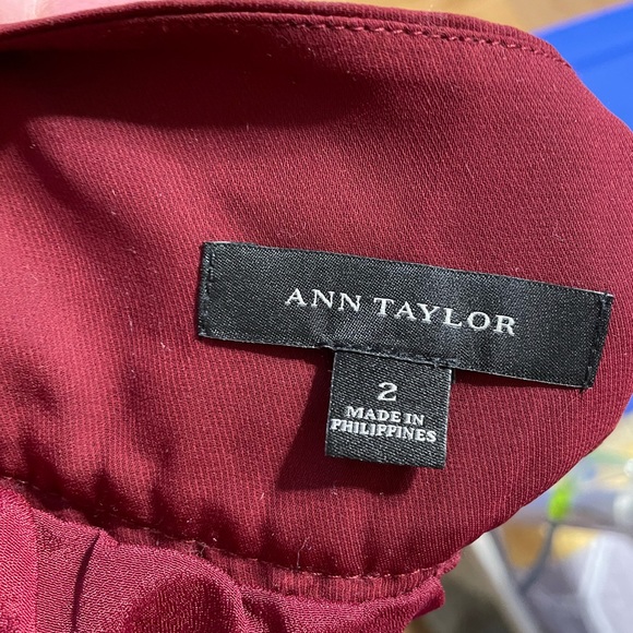 ❌Burgundy Skirt - Picture 4 of 4